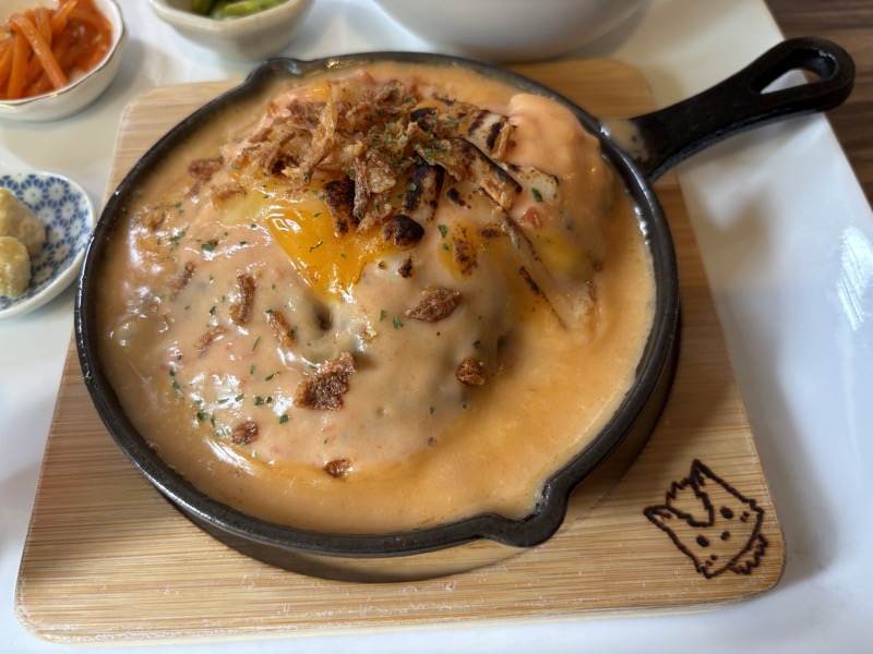 シュシュウルフ ハンバーグアップ
