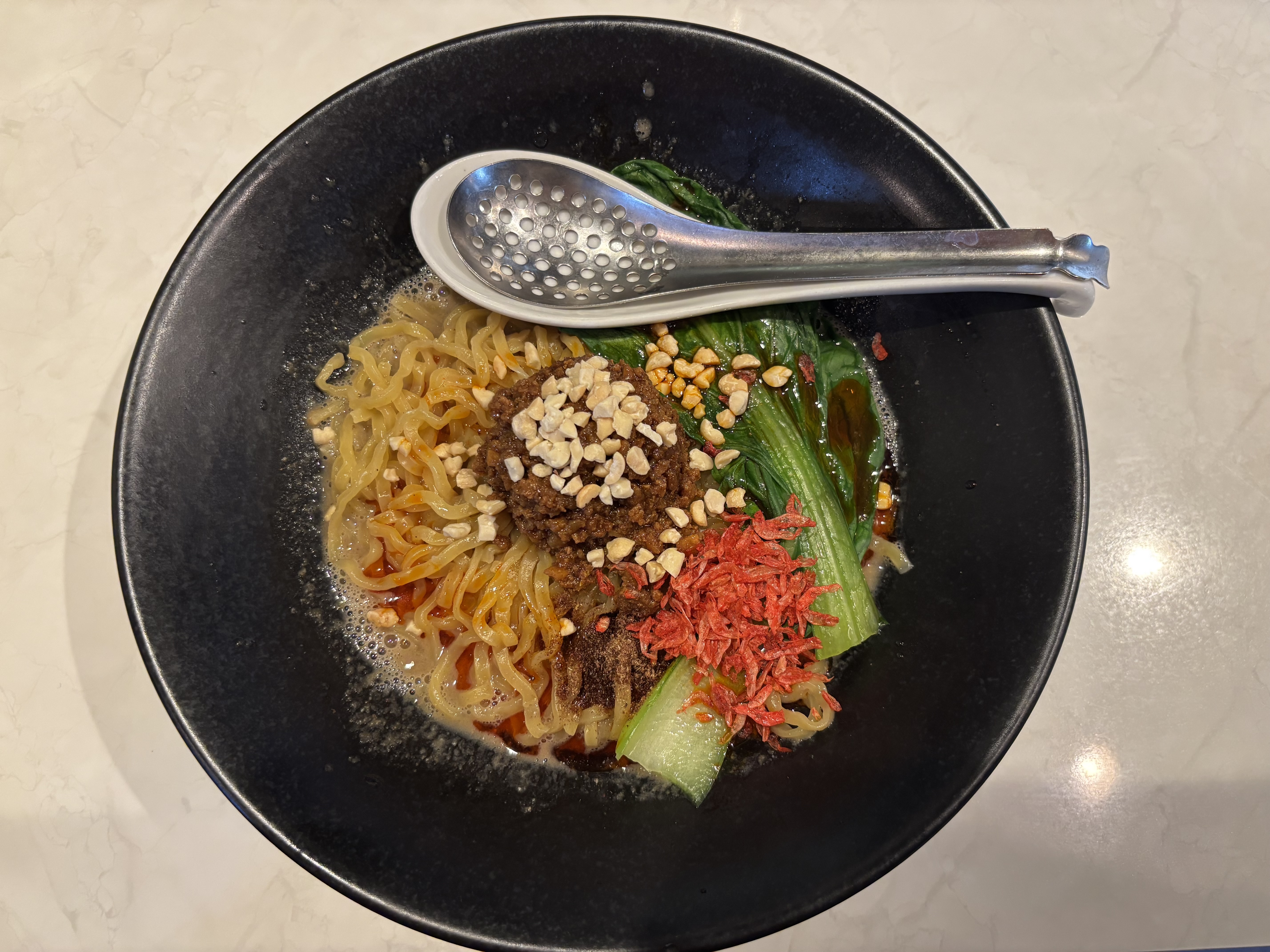 さっぽろラーメン偏愛図鑑：ラーメンなり屋（福住）｜夏に食べたい冷やし担々麺